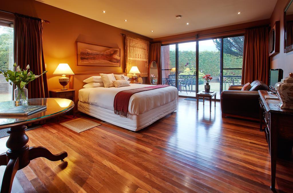 Villa Gusto Luxury Accommodation Porepunkah Exterior foto